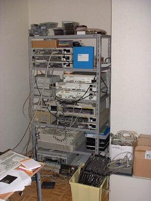 [image: the tower of Babel in a recess]