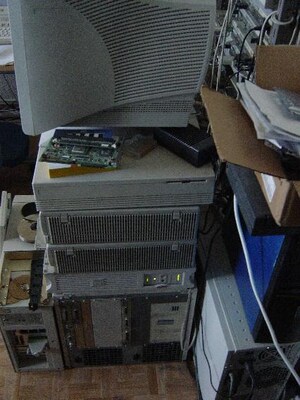 [image: a first stack in the machineroom]