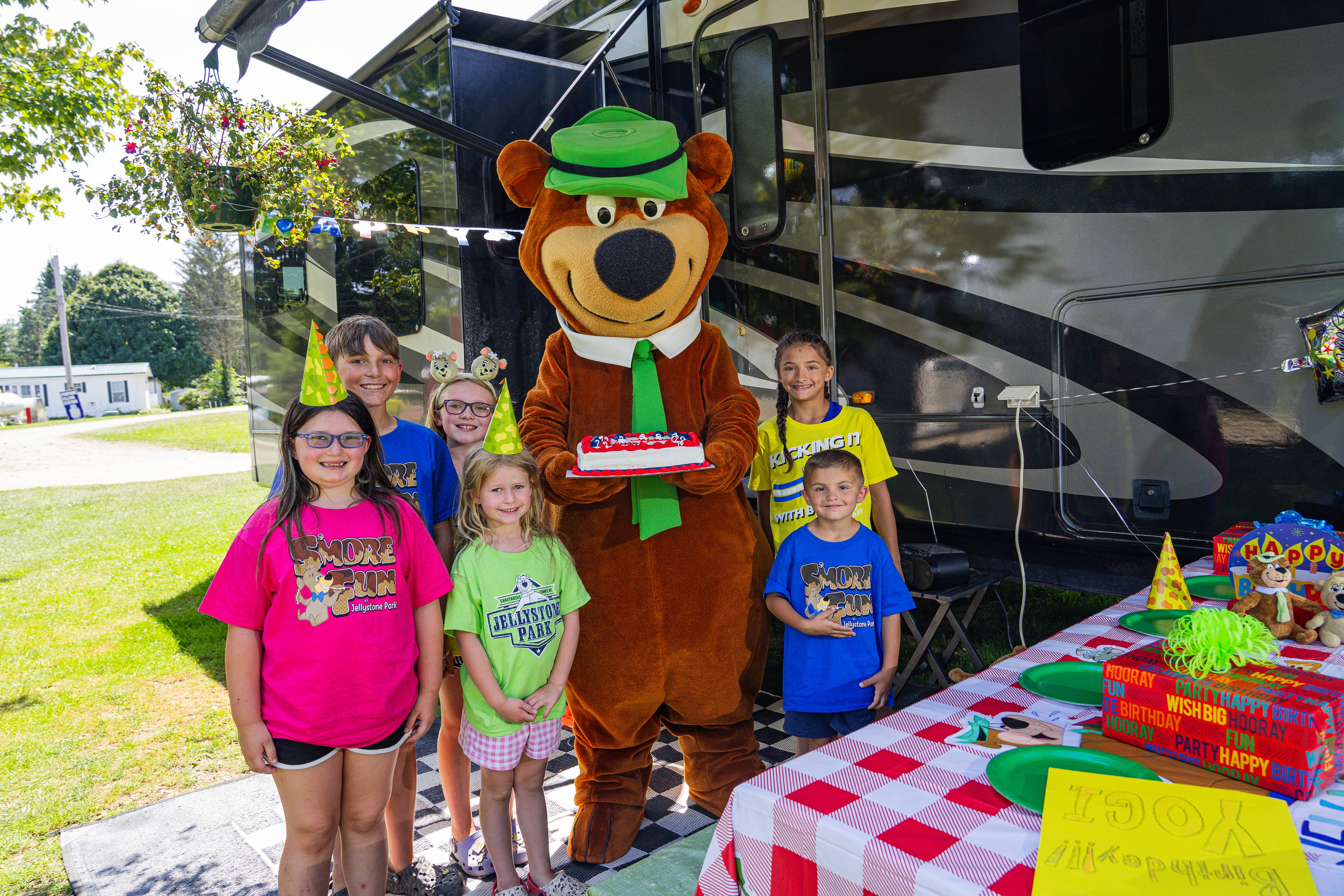 Sportacular Fun Birthday for Yogi Bear ™