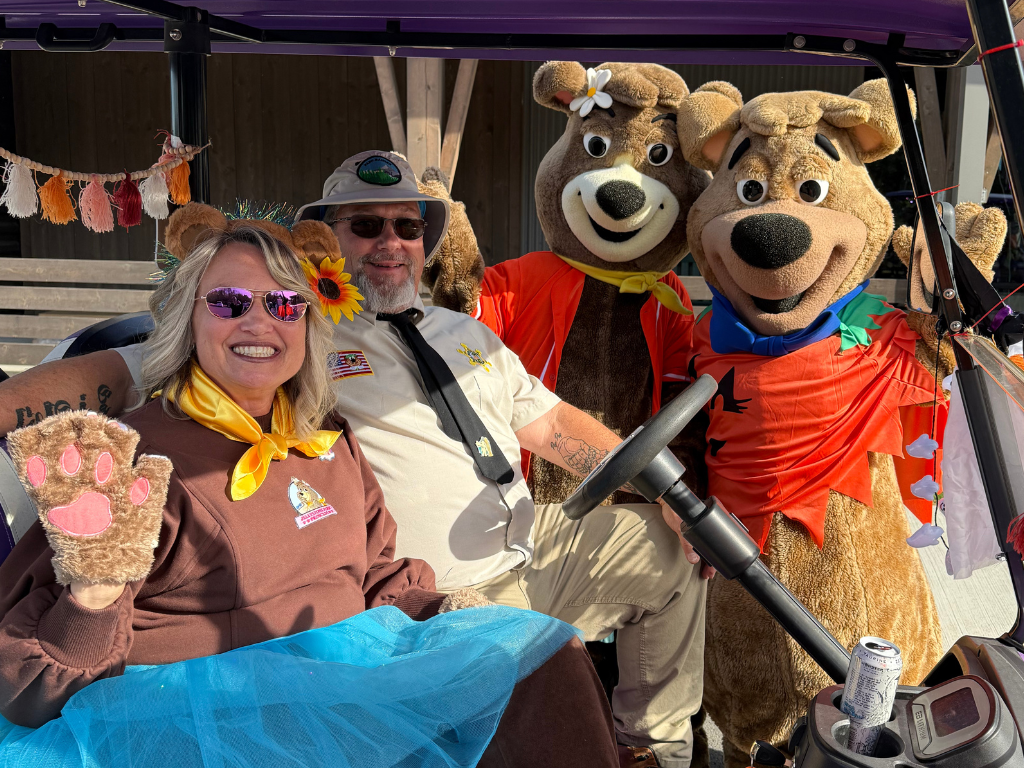 Hauntober Fest: Boo Bash