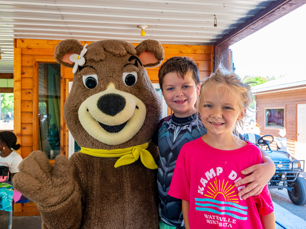 Birthday Bash for Cindy Bear™