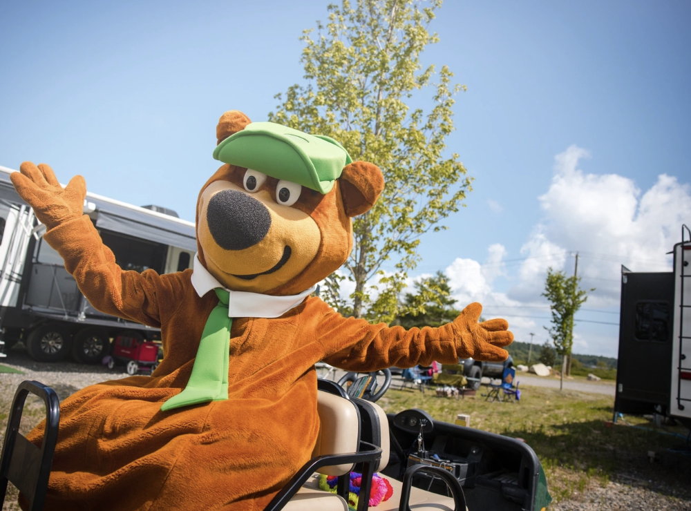 Wake Up, Yogi Bear™ Weekend!