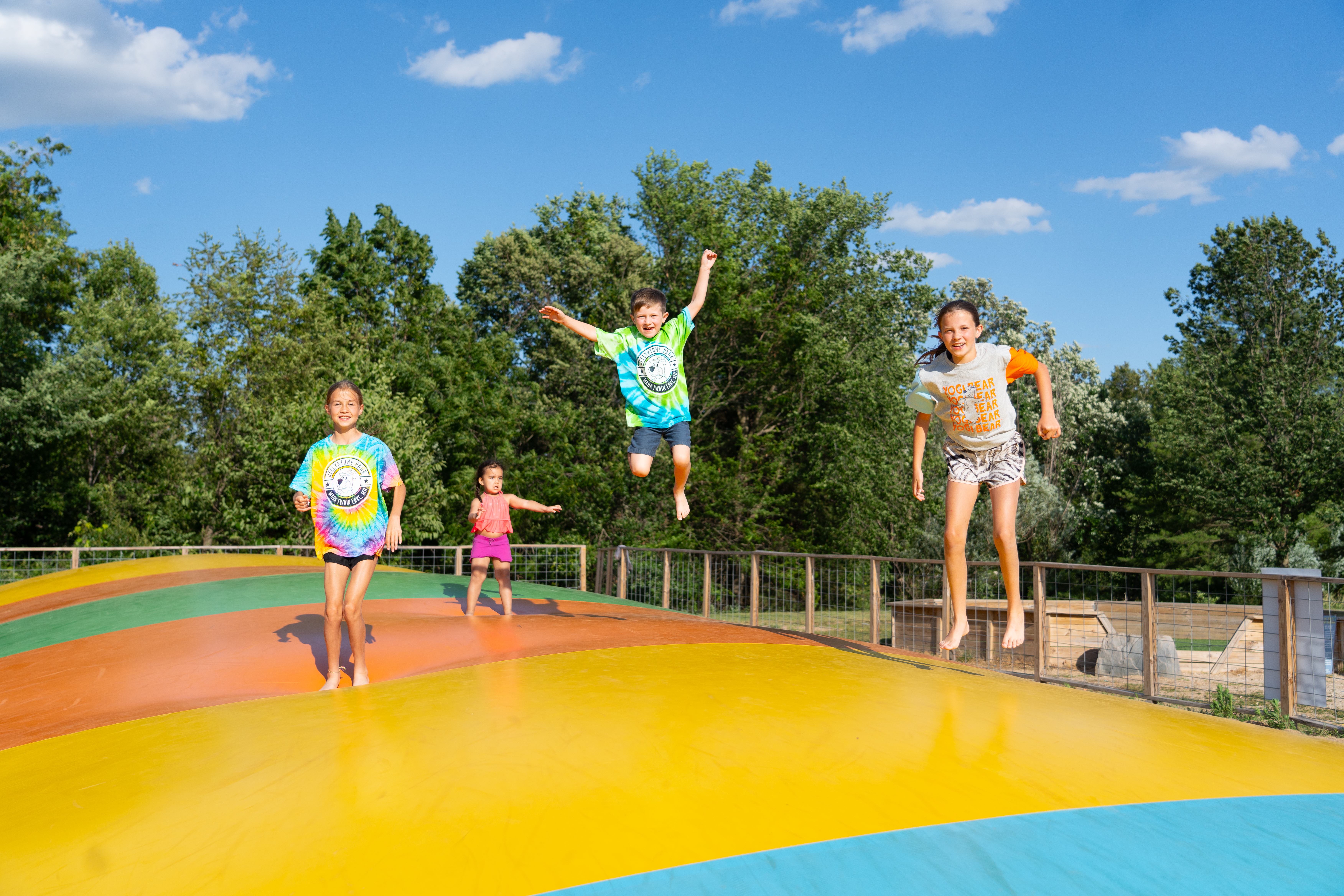 jp-jellystone-mark-twain-lake-mo-2022-lifestyle-photoshoot-203.jpg (7008×4672)