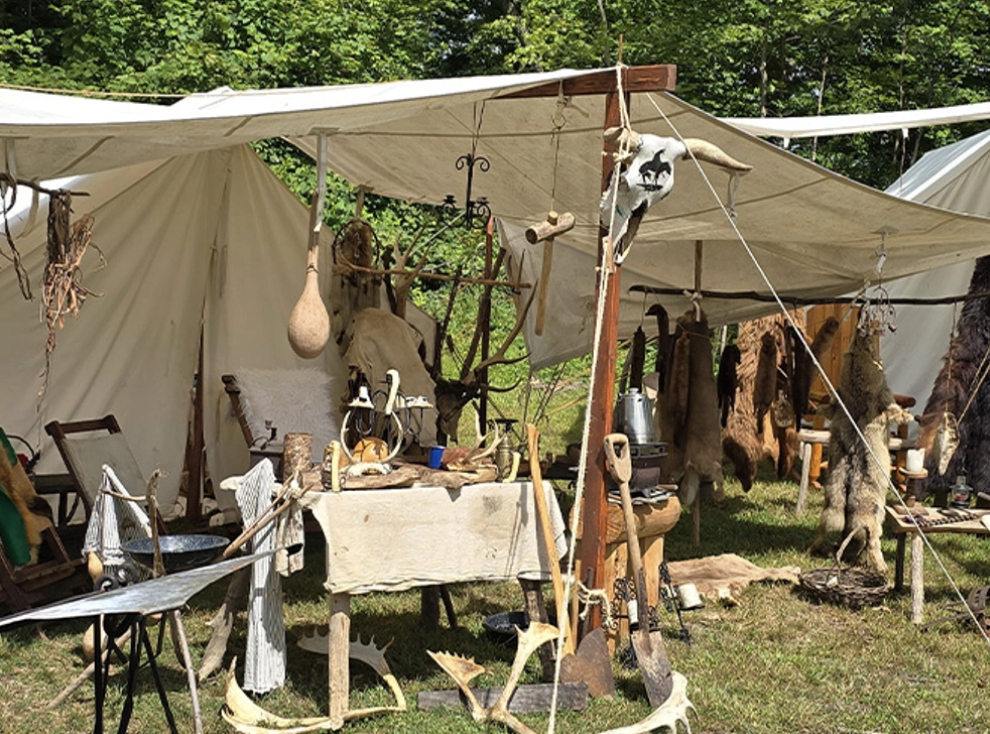 Yankee Peddler Weekends