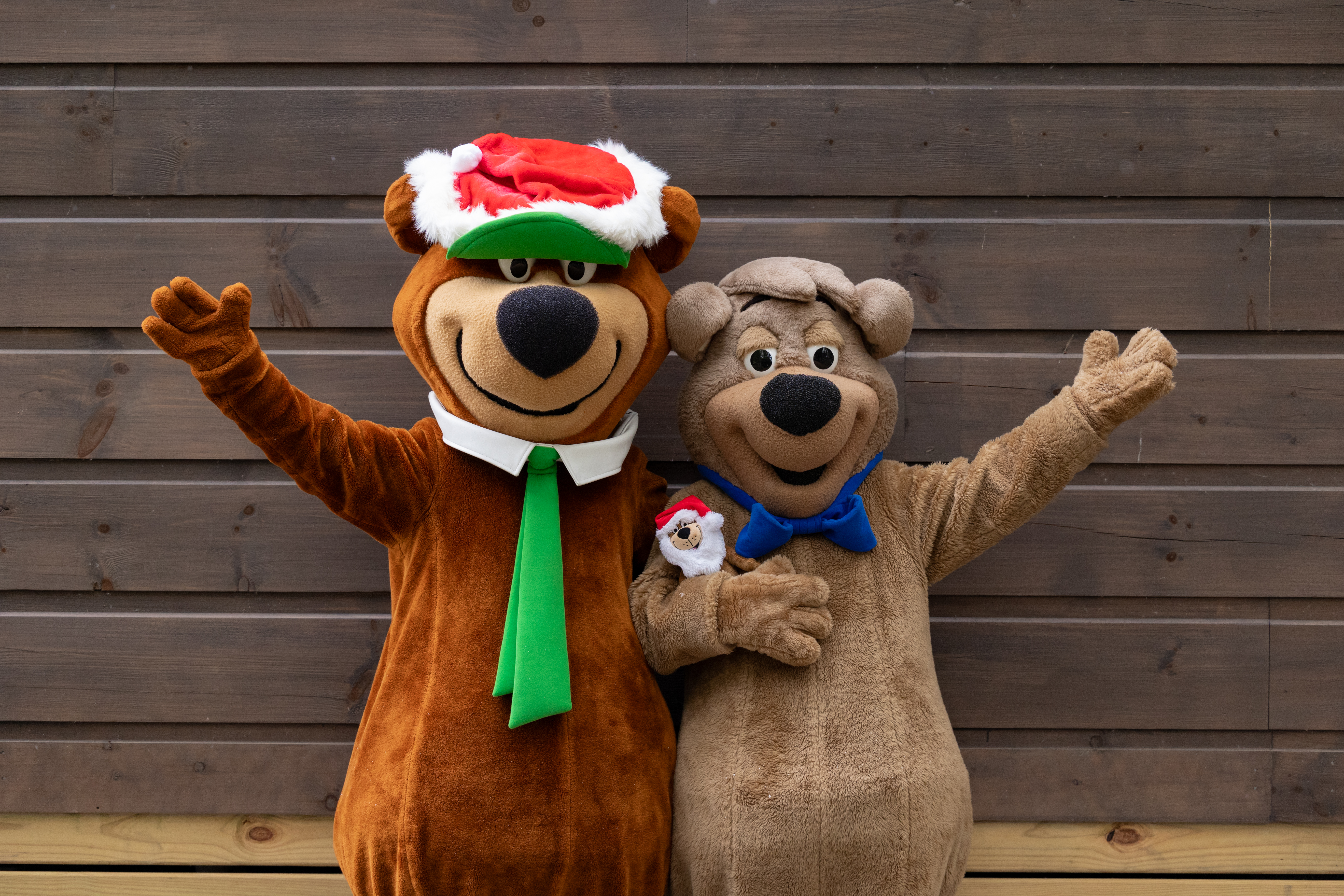 Merry Magic At Jellystone Park™ Weeks