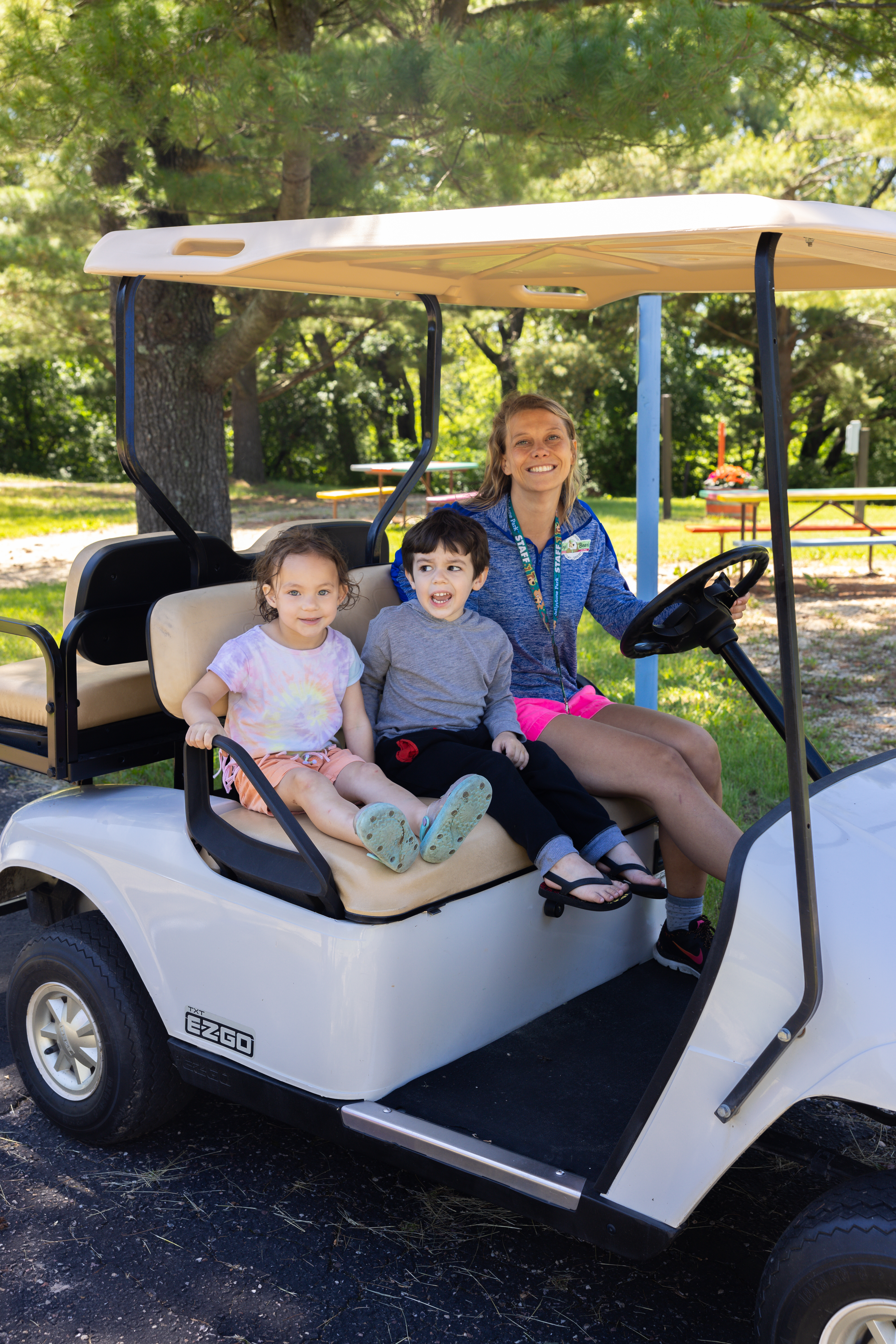 Yogi Bear™ Pit Stop Party