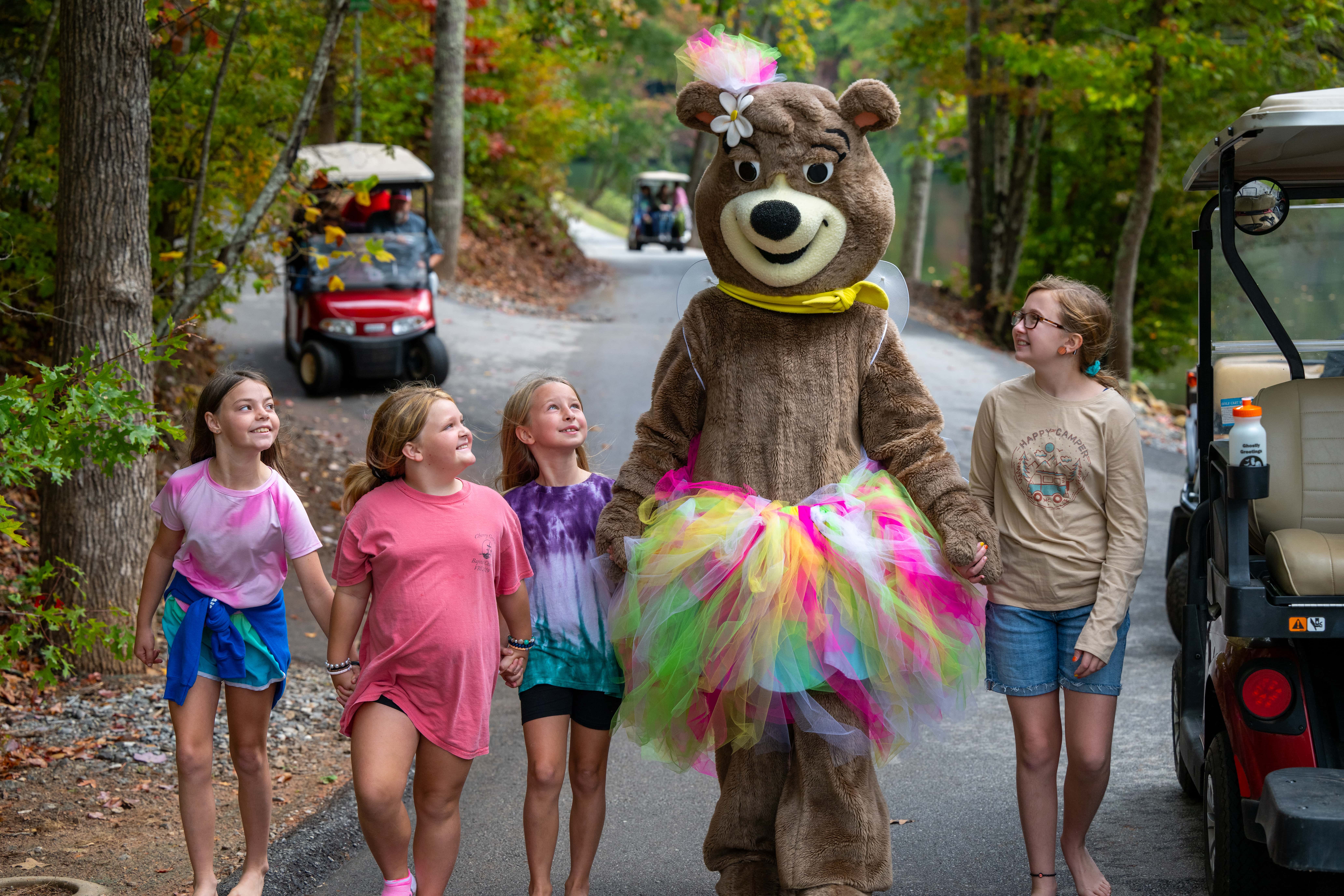 Cindy Bear™ Birthday Bash/I Scream for Ice Cream Week