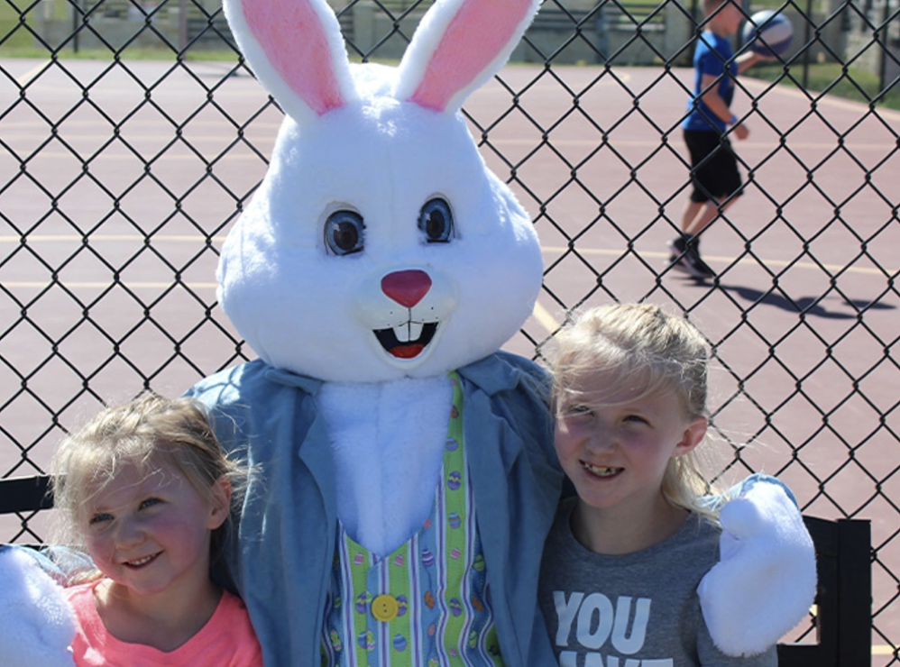 Hop into Spring Weekends