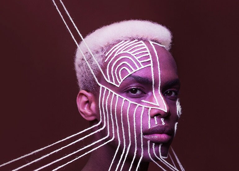 Storytelling Through Imagery: Photographs by Rob Woodcox - 1440