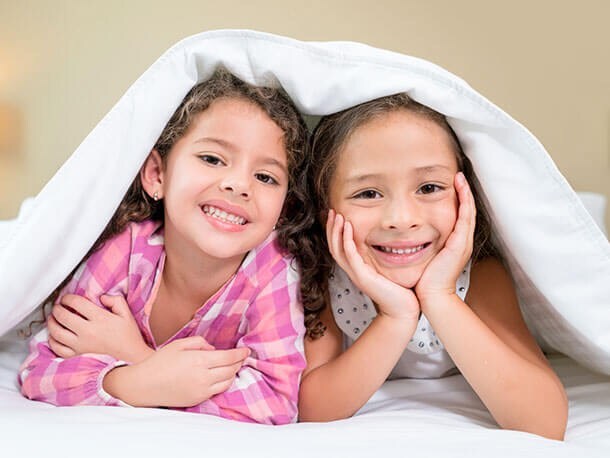 What is the child policy at Gatlinburg River Inn?