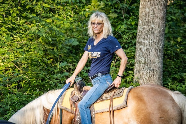 Horseback Riding Adventures on the Gorge