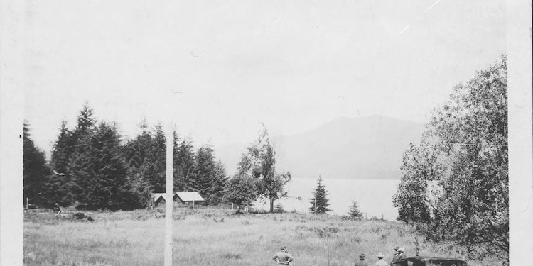 From Groundbreaking to Grand Opening: The 1926 Construction of Lake Quinault Lodge