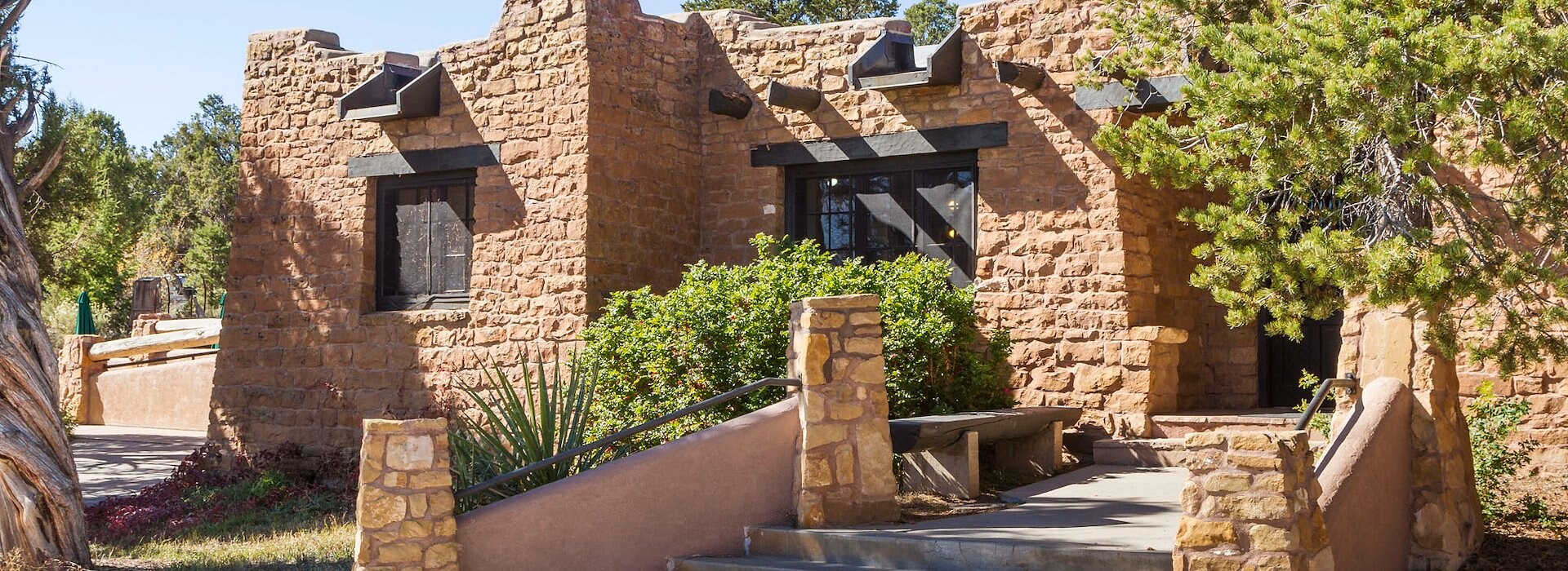 Spruce Tree Terrace Café Mesa Verde Lodge and Tours Mancos Colorado