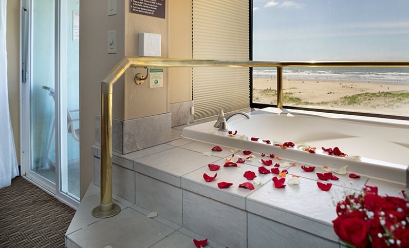 Ocean View King with Jetted Tub