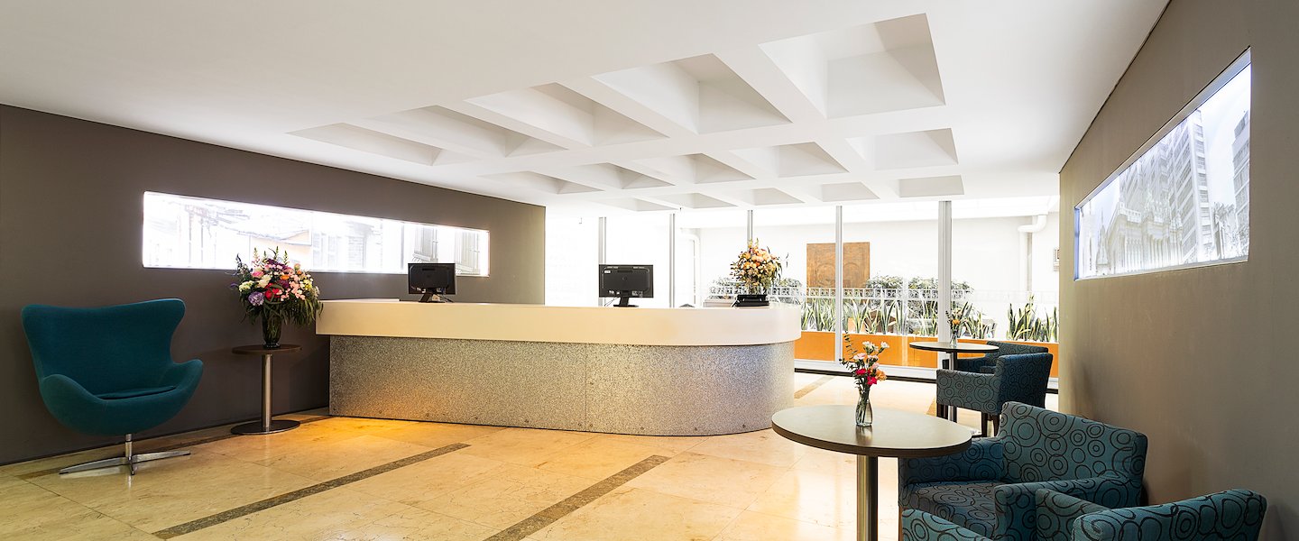 Explora nuestros espacios y descubre el estilo y confort de bh Bicentenario