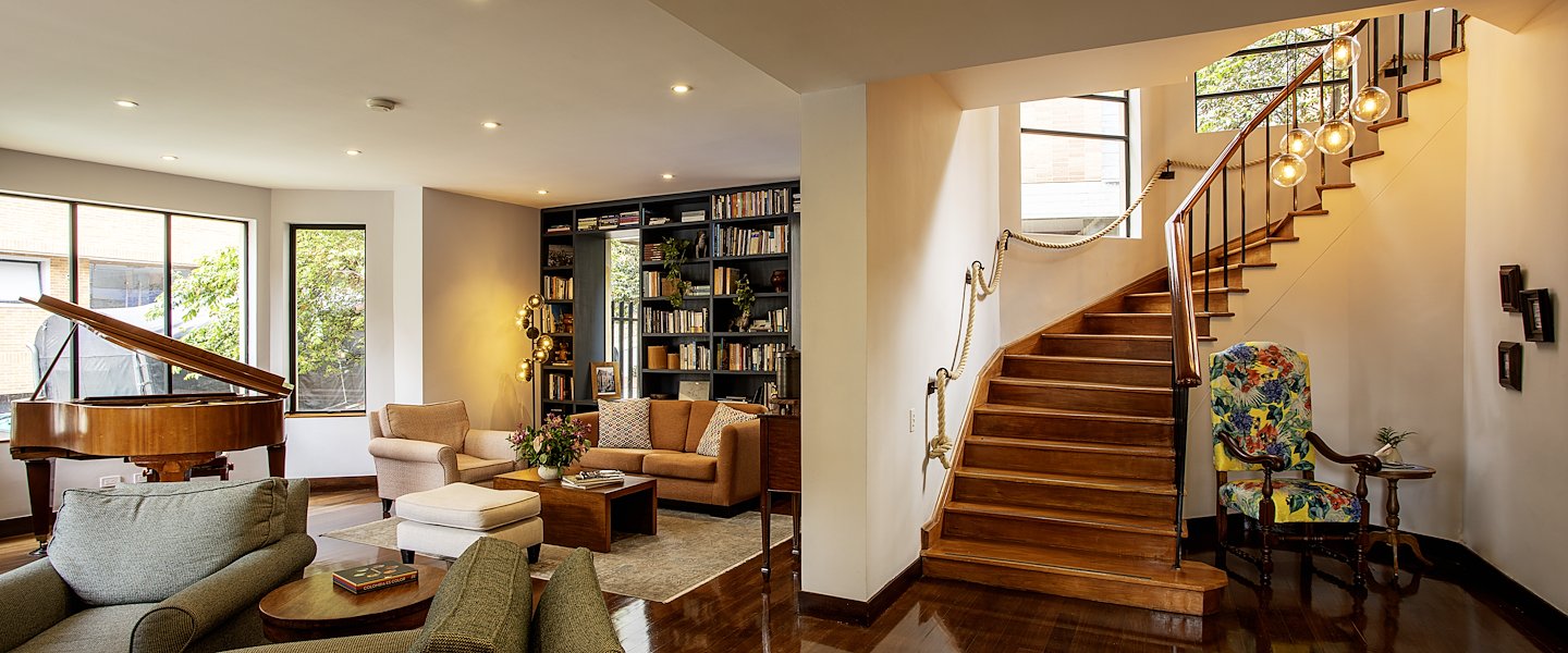 Vista del interios de una habitación deluxe bh Hoteles, Bogotá Colombia 