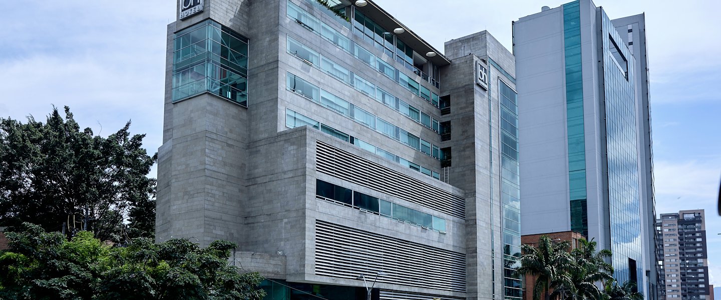 Vista exterior del bh El Poblado