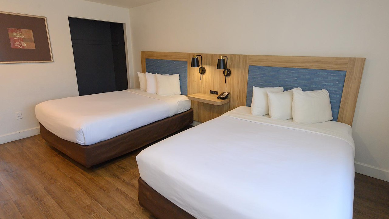 TWO QUEEN BEDROOM at Blue Pacific Hotel, California