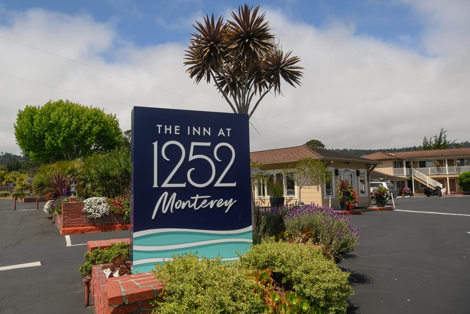 The Inn at 1252 Monterey — photo 38 of 41