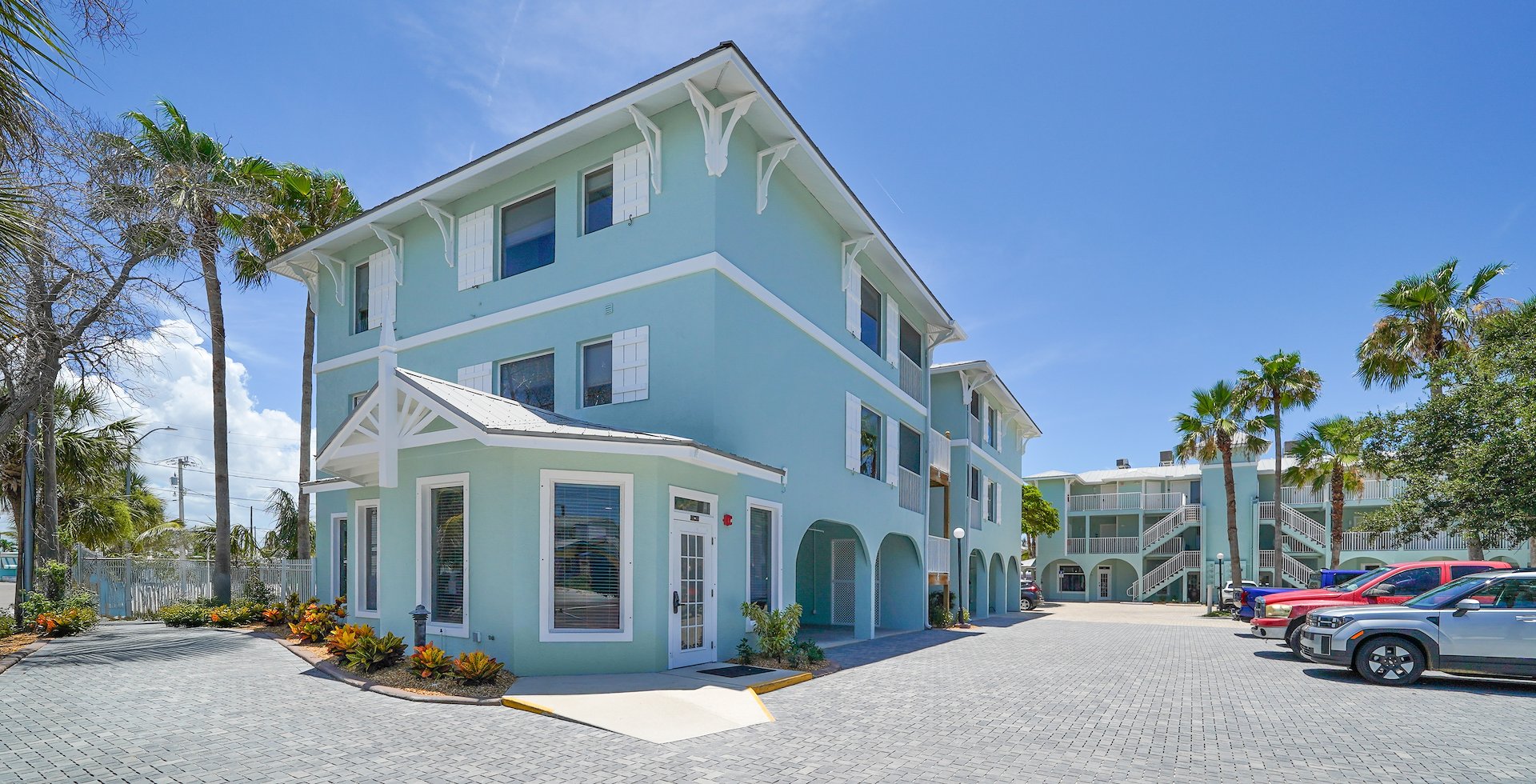 Building of Bridgewalk Resort A Landmark Resort - Bradenton Beach Florida