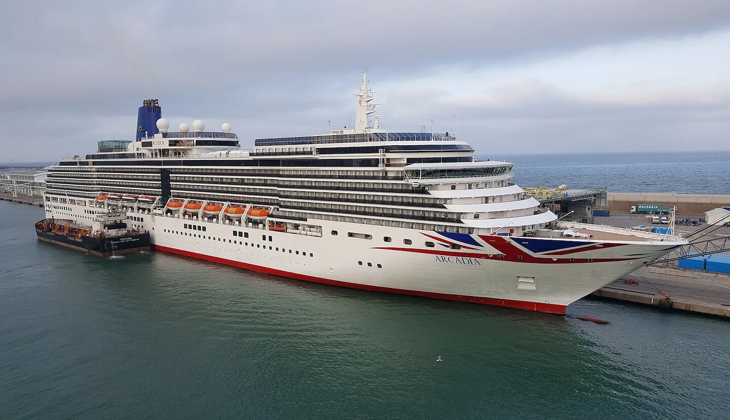 P&O Cruise Line Offered by Shore Excursions in Roberts Hawaii, Honolulu, HI, USA