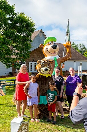 Meet Your Favorite Characters at Jellystone Park™ West Georgia