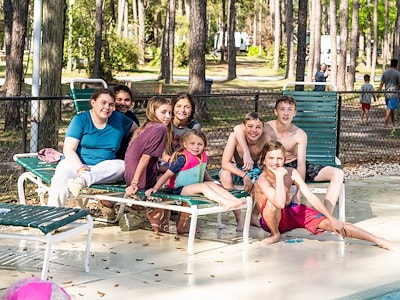 Stay Your Way at Jellystone Park™ Alabama Golf Coast