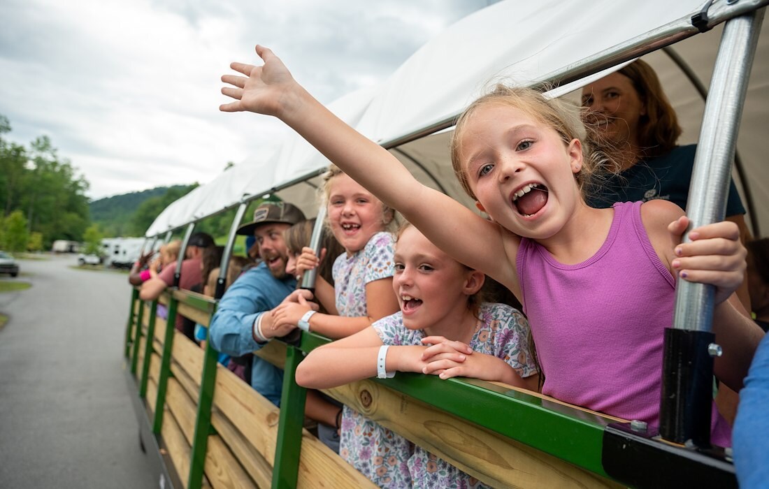 Wagon Rides at Jellystone Park™ Delaware Beaches