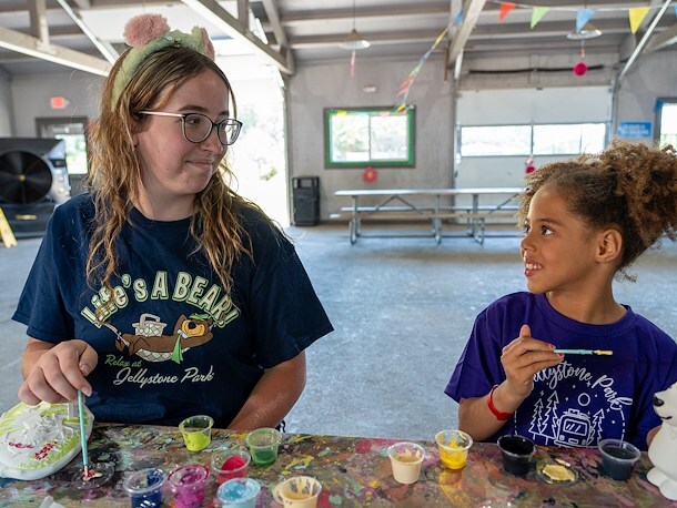 Arts & Crafts of Jellystone Park™ Tower Park