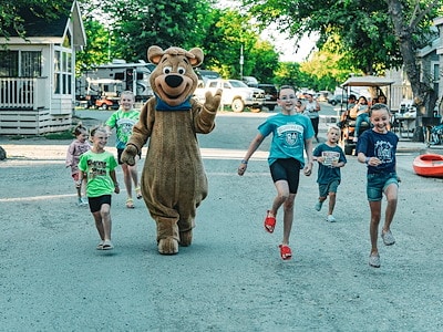 Have Fun All Day at Jellystone Park™ Tower Park