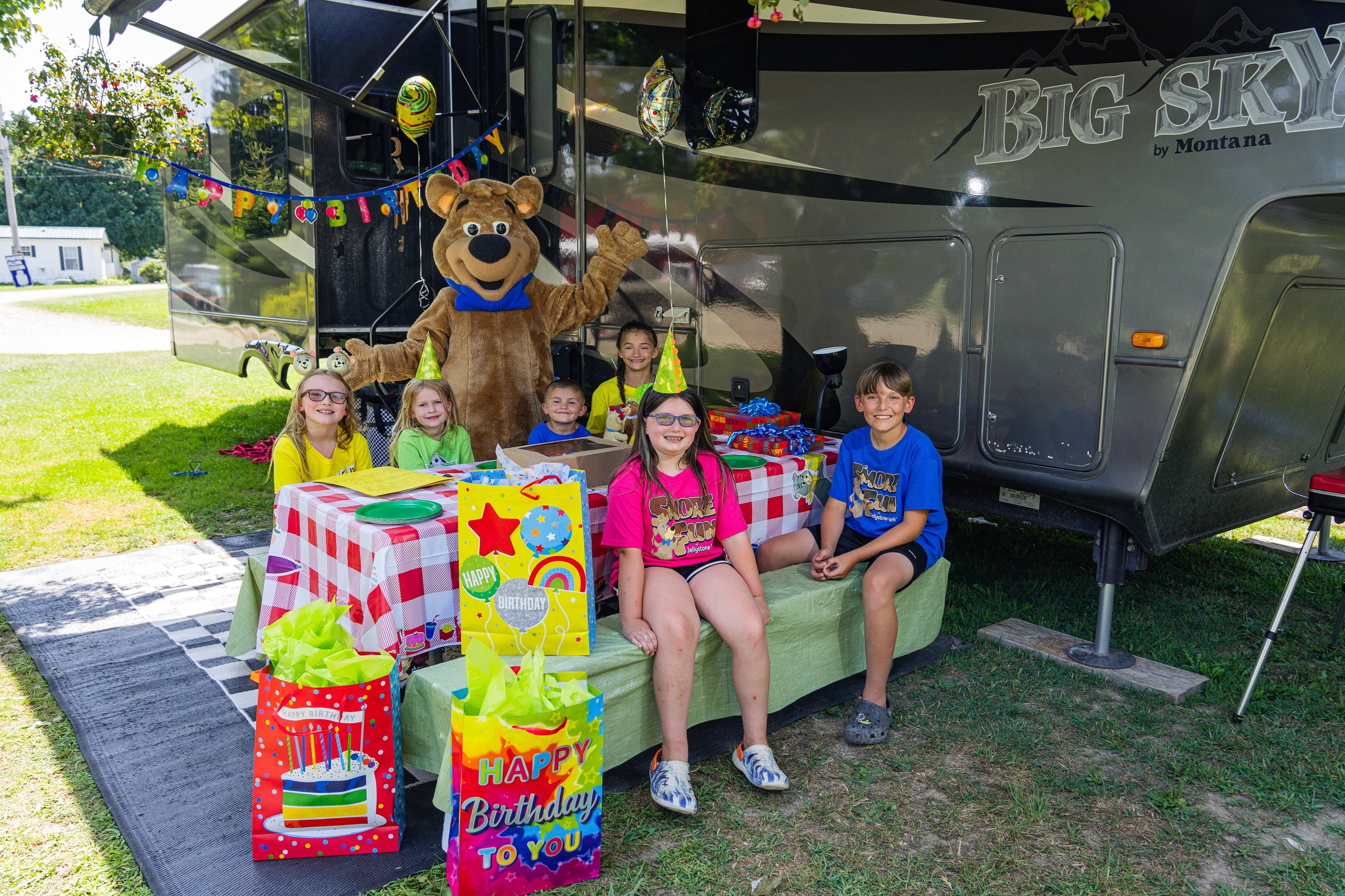 A Special Birthday Guest at Jellystone Park™ Jackson East