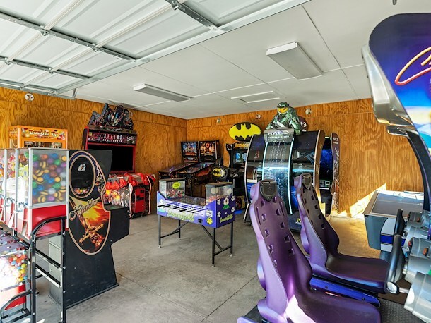 Arcade at Jellystone Park™ Estes Park