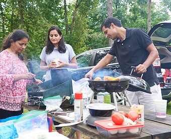 Outdoor Kitchen Station at Jellystone Park Larkspur
