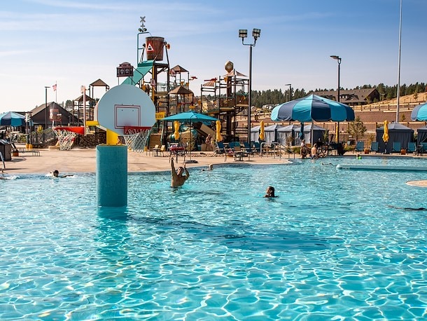 Heated Pool & Hot Tub at Jellystone Park Larkspur