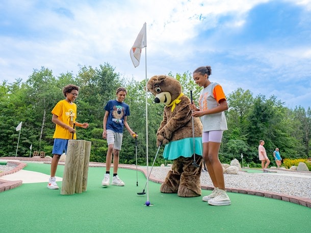Mini Golf at Jellystone Park™ Pelahatchie