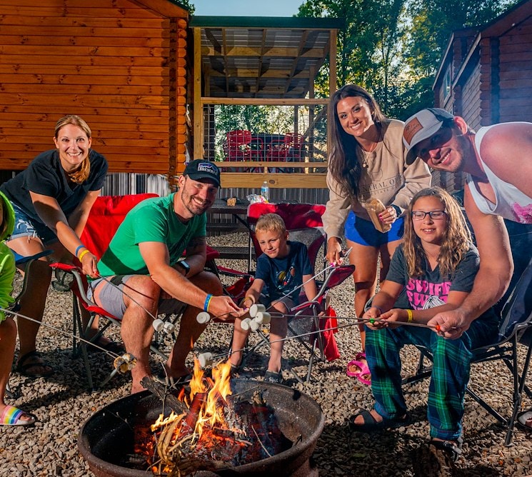 Earn FREE stays and FREE Jellystone Park merchandise!