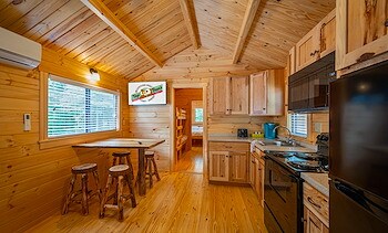 Lodging at Jellystone Park™ Columbus North