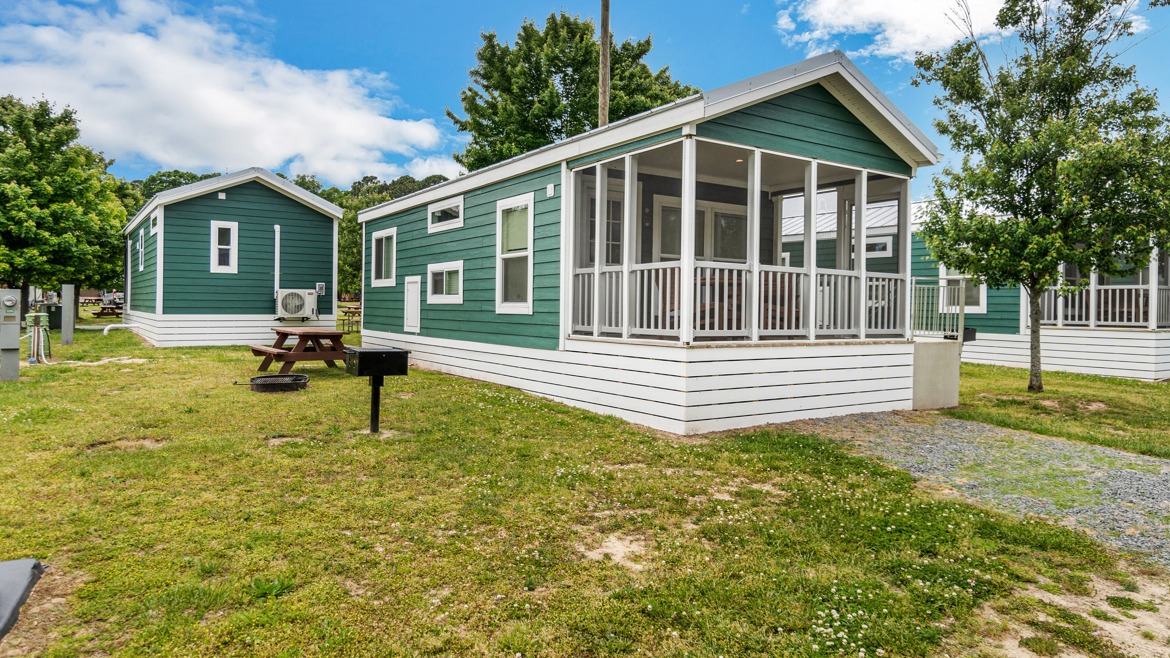 Ways to Stay at Jellystone Park™ Delaware Beaches