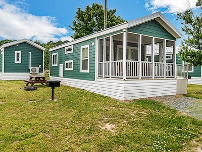 Ways to Stay: Glamping Options at Jellystone Park™ Deleware Beaches