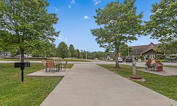 RV Sites at Jellystone Park™ West Georgia