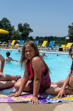 Swimming Pool at Jellystone Park™ Western Illinois
