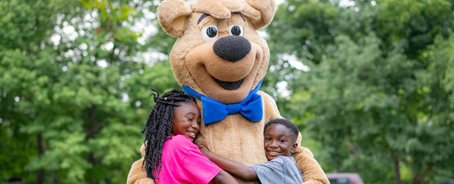 Jellystone Pittsfield Boo Boo™ with Children