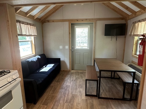 Pine Grove Cindy Cabin - 2