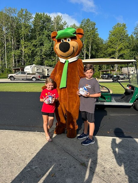 Breakfast Delivery at Jellystone Park™ Tabor City