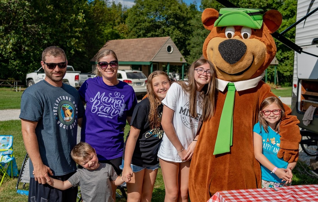 Club Yogi™ Rewards Banner