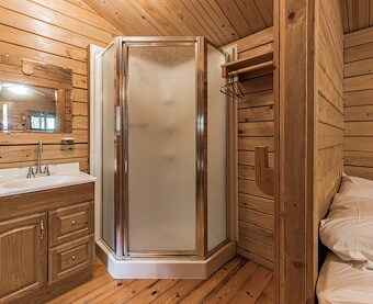 Bathroom and Shower Facilities in Jellystone Park™ Lake Monroe