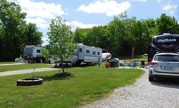 RV Sites at Jellystone Park™ Lake Monroe