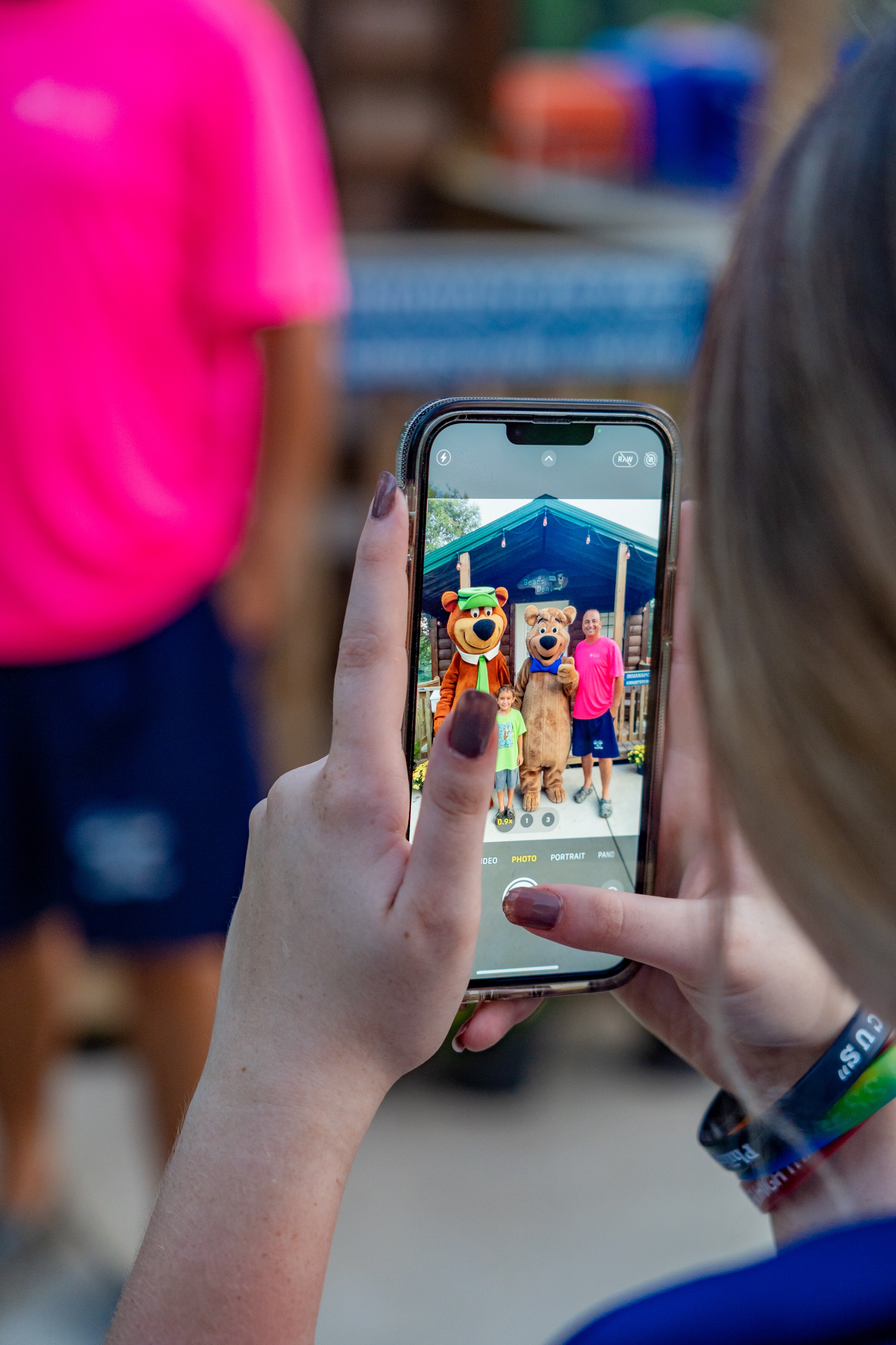 Become BFFs (Bear Friends Forever)!