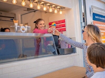 Snow Cone Stand of Jellystone Park™ Indianapolis East