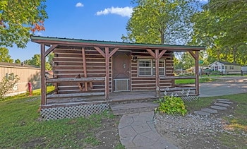 Lodging at Jellystone Park™ Plymouth